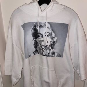 Marilyn Monroe half sleeve hoodie